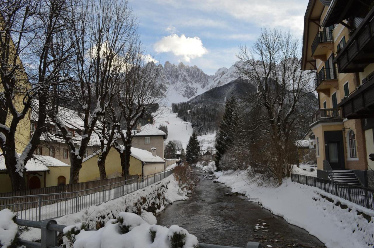 Apartments Bachmann San Candido Esterno foto